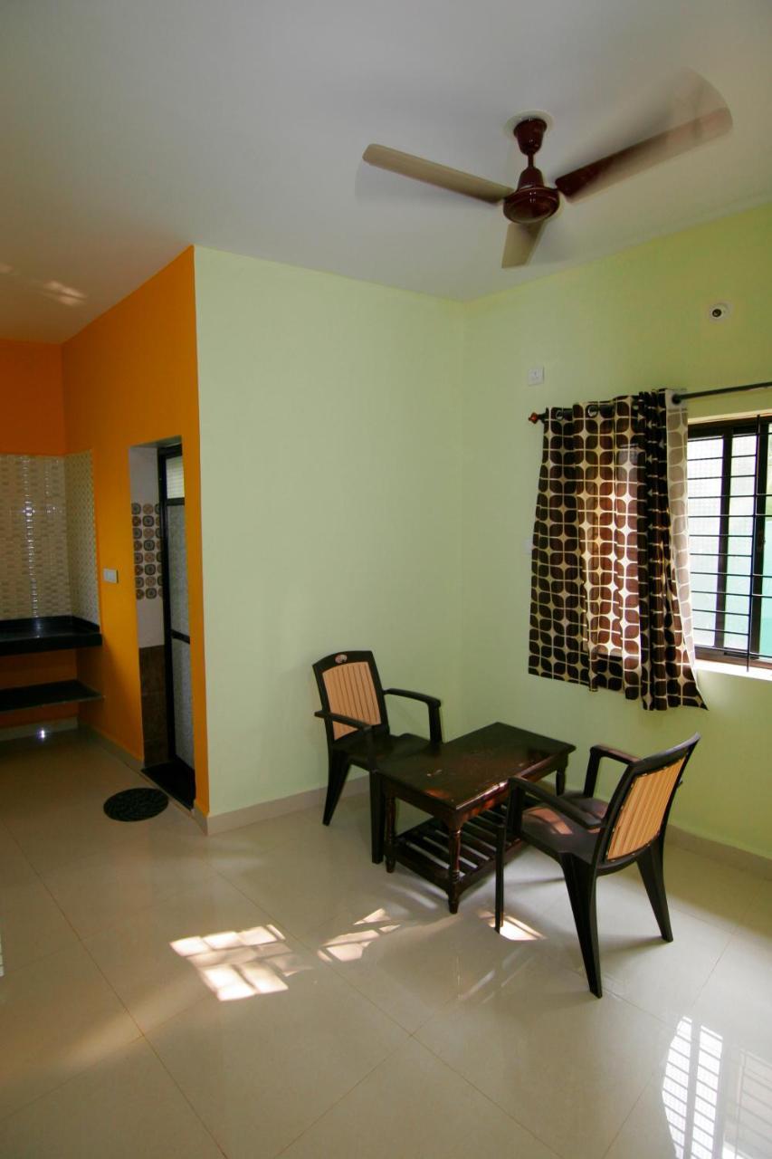 Rudra Holidays Guest House 阿姆波尔 外观 照片
