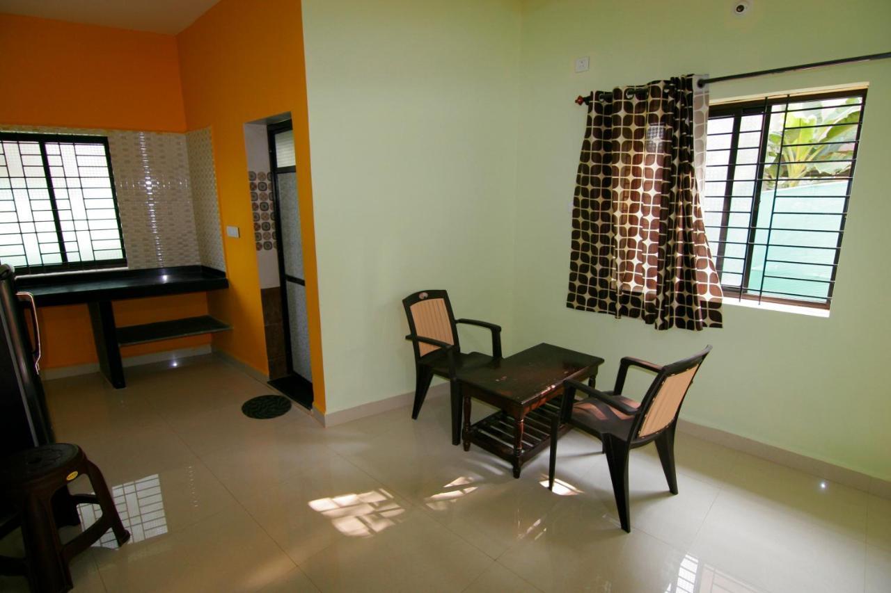 Rudra Holidays Guest House 阿姆波尔 外观 照片